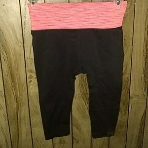 Capri leggings/workout gear